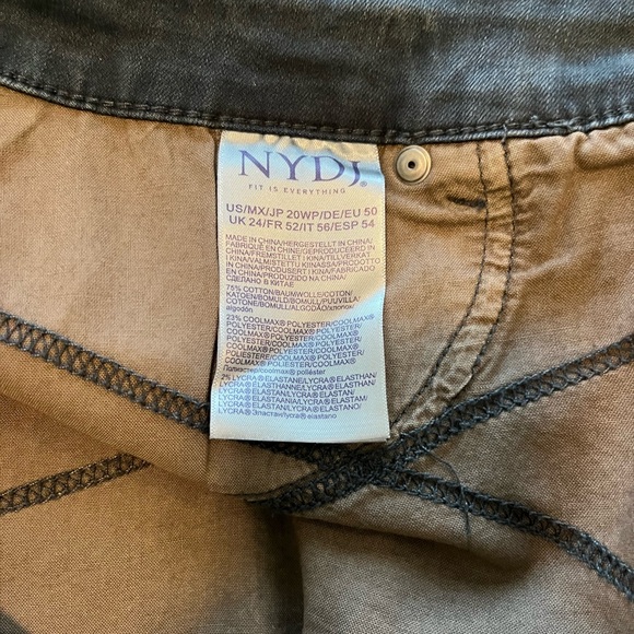 NYDJ Marilyn Straight Jeans – Women’s Plus Size 20WP – Cool Embrace® Lift Tuck® - Picture 7 of 9